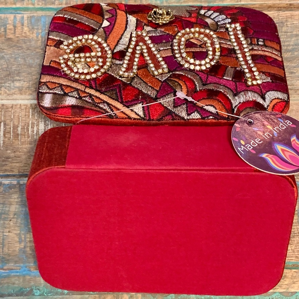 Embroidered Love Jewelry Storage Box with Rose & Rhinestones - Rare! - Picture 7 of 10